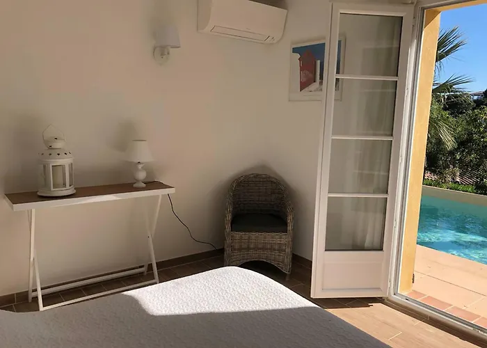 8 Pers., Vue Baie St Tropez - Fr-1-768-134 Villa